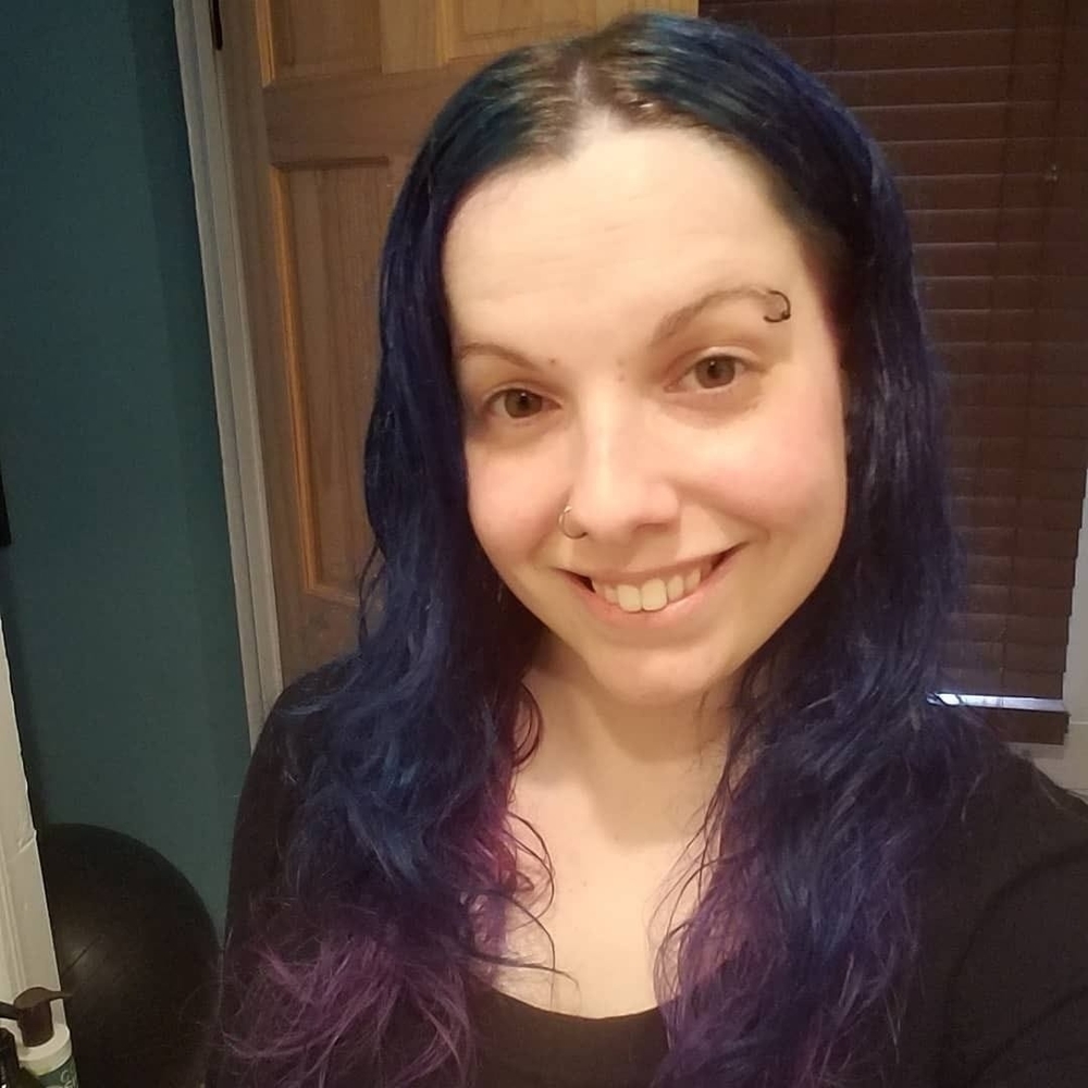 Meet your Posher, Dominique